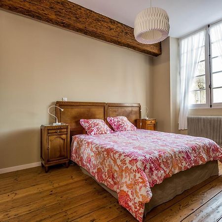 Chambres D'Hotes Le Relais Des Remparts Rions Eksteriør billede