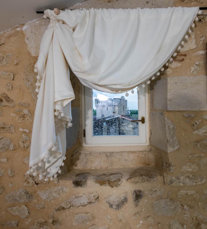 Chambres D'Hotes Le Relais Des Remparts Rions Eksteriør billede