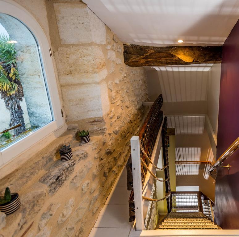 Chambres D'Hotes Le Relais Des Remparts Rions Eksteriør billede