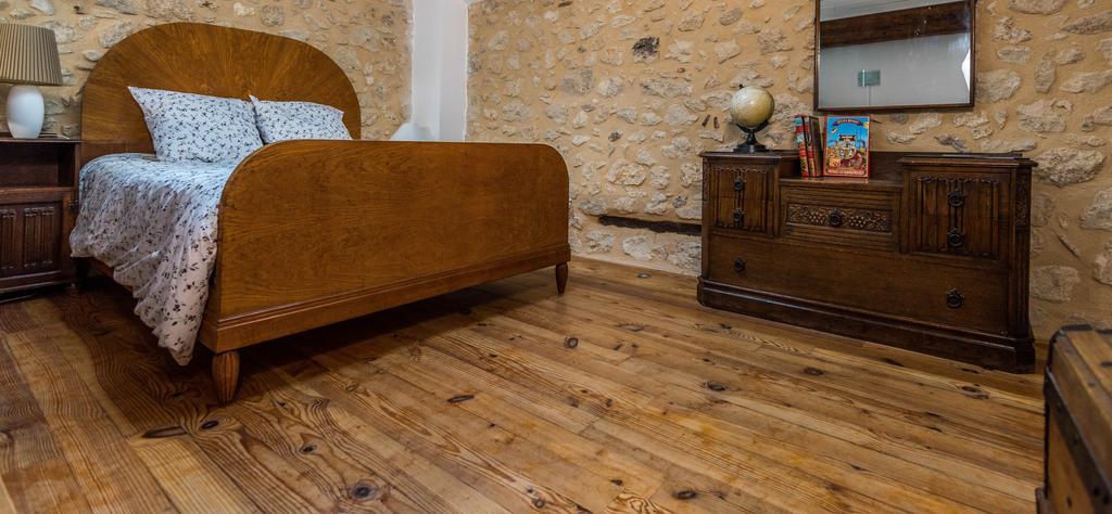 Chambres D'Hotes Le Relais Des Remparts Rions Eksteriør billede