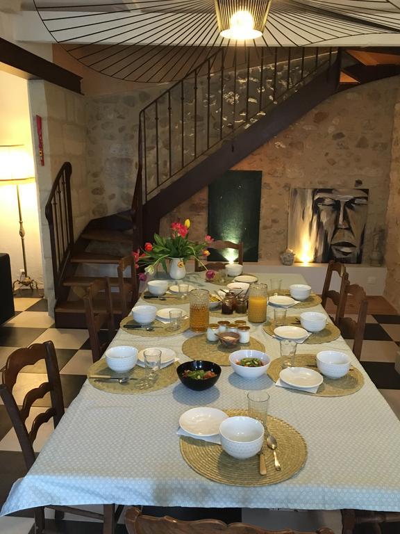 Chambres D'Hotes Le Relais Des Remparts Rions Eksteriør billede